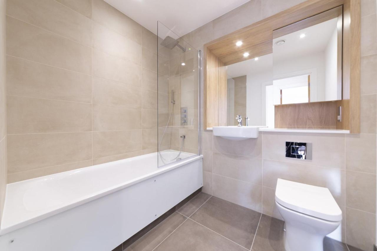 Stylish Family Sized 2 Bedroom Apartment London Exterior photo